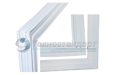 Уплотнитель двери холодильника Stinol, Indesit, Ariston, 570 x 1010 мм, под планку, код 854009